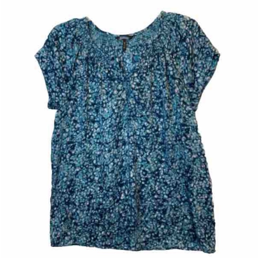 Daisy Fuentes aqua blue print blouse ruched smocked neckline with buttons small